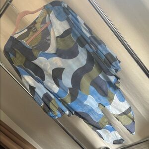 Wavy Print Sheer Tunic Top in Blues & Olive